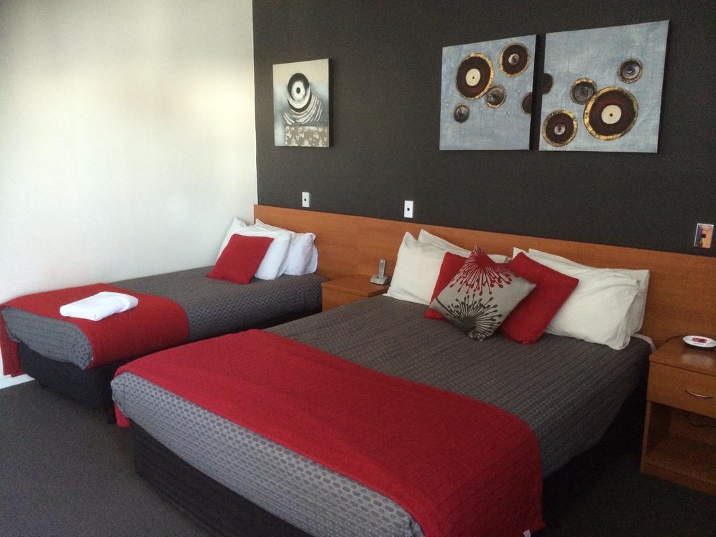 Ibis Styles Broken Hill Hotel Exterior photo